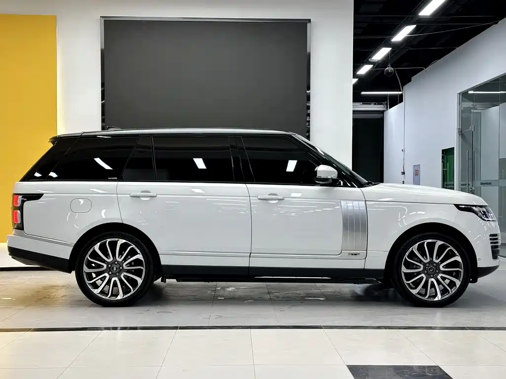 Range Rover 2022 3.0 L6 400PS Honor Creation Extended Edition купить на сайте DeffCars