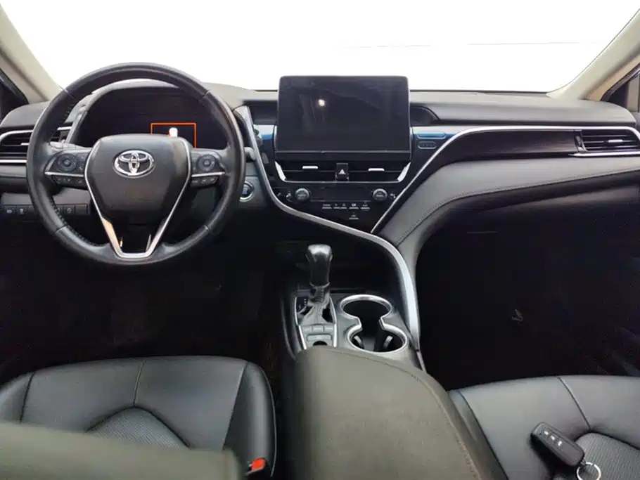 Camry 2021 2.5G Deluxe Edition купить на сайте DeffCars