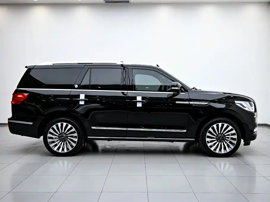 Navigator 2020 3.5T Honor Edition купить на сайте DeffCars
