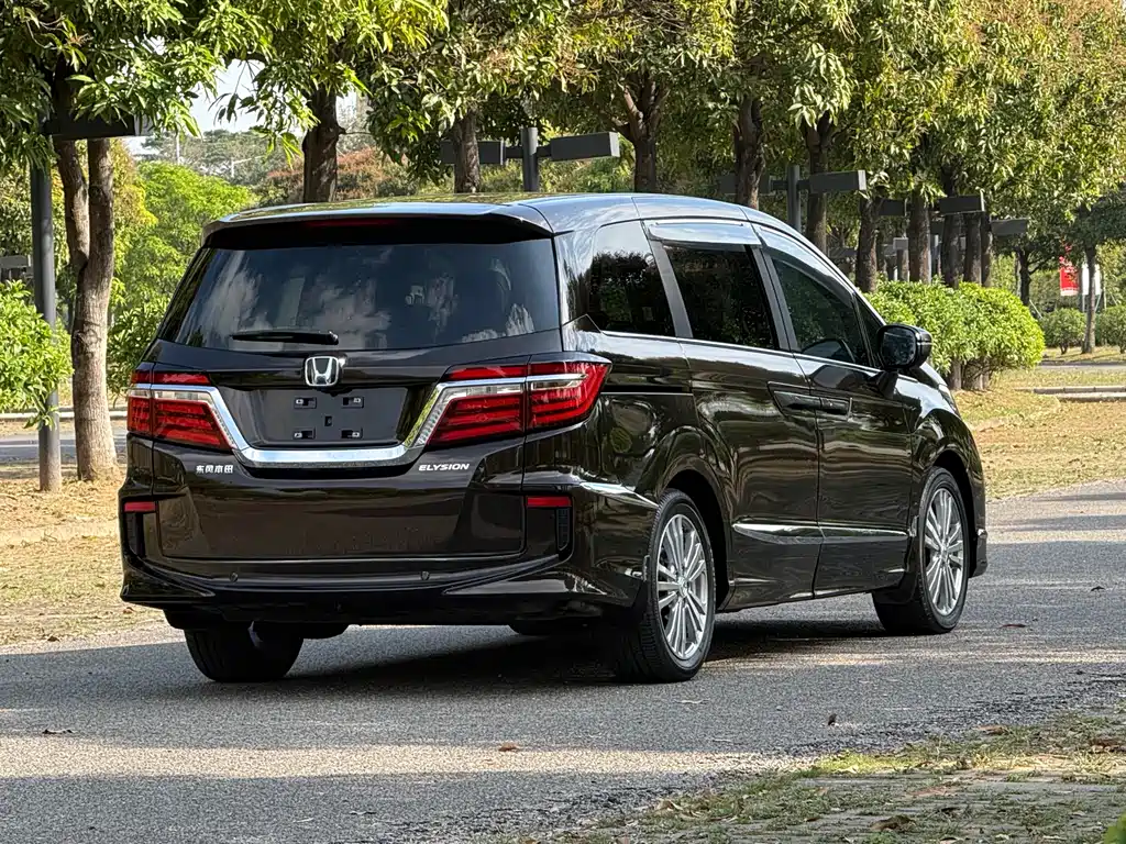 Alison 2016 2.4L Deluxe Edition купить на сайте DeffCars