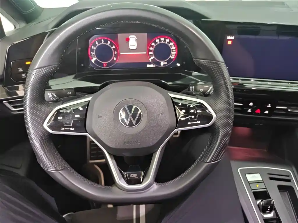Golf 2023 facelift 280TSI DSG R-Line Lite купить на сайте DeffCars