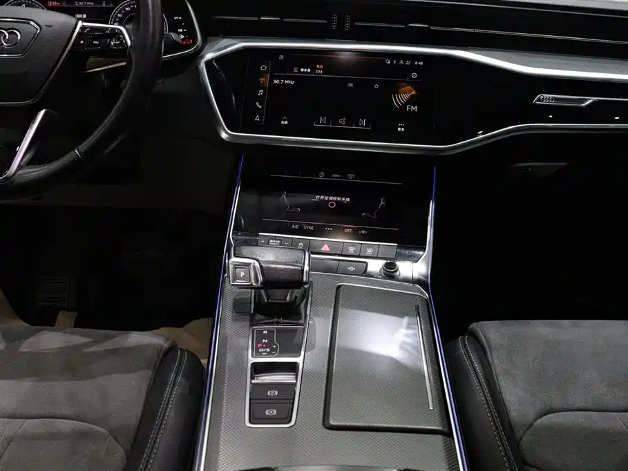 Audi A6L 2022 45 TFSI Premium Dynamic Model купить на сайте DeffCars