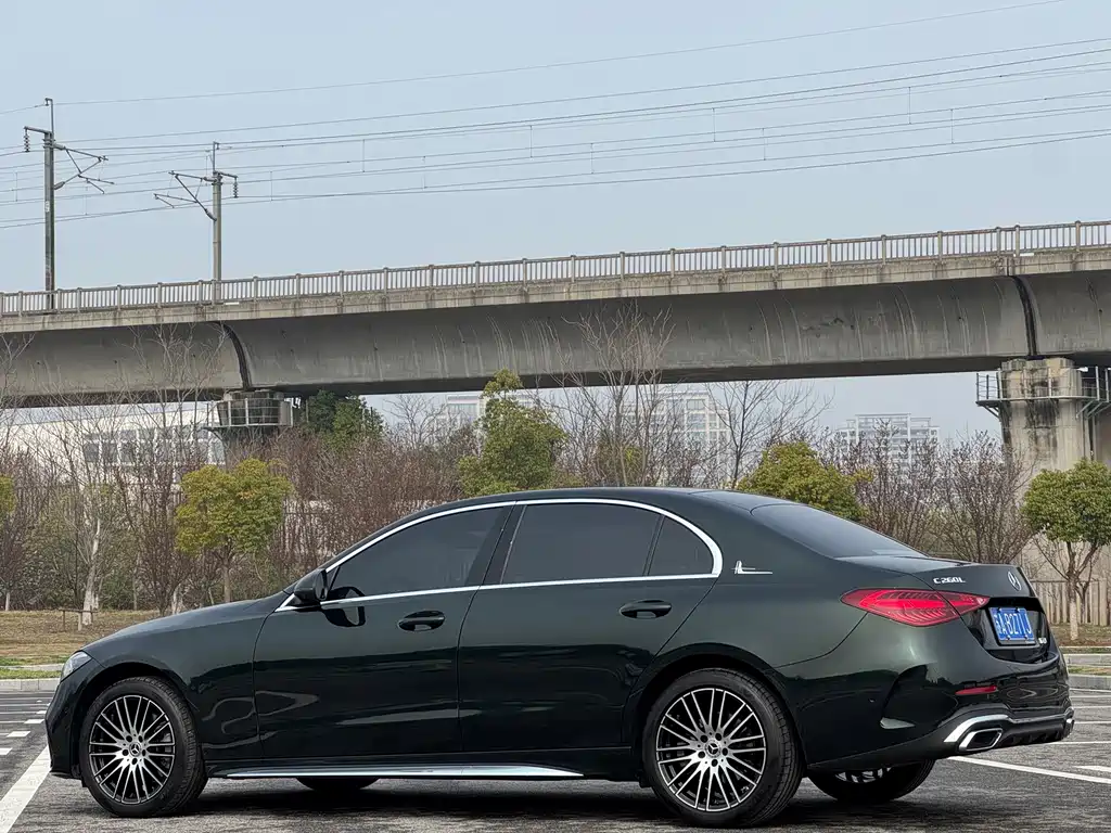 Mercedes-Benz C-Class 2023 facelift C 260 L sports version купить на сайте DeffCars