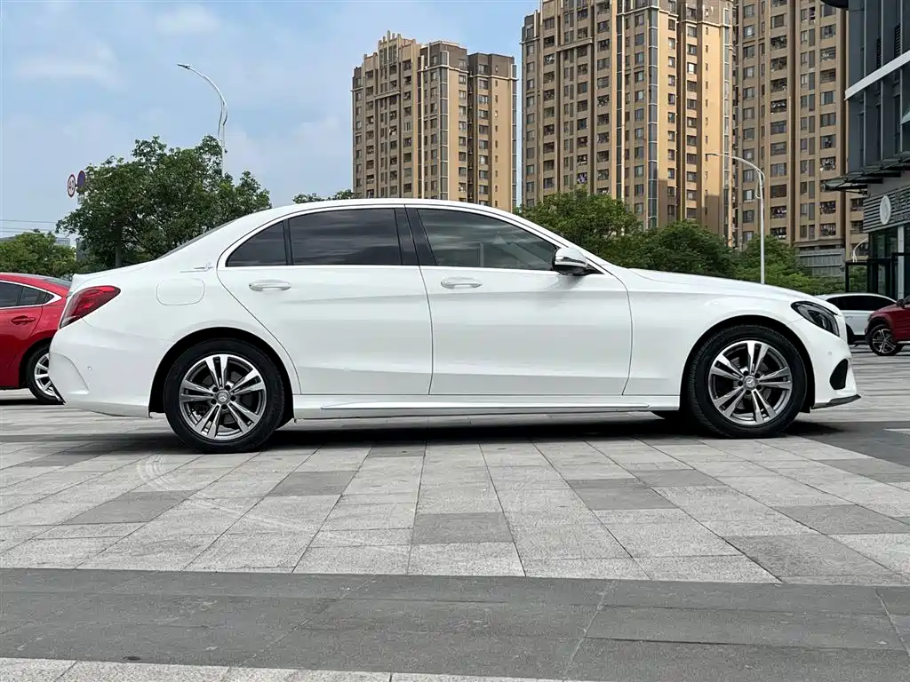 Mercedes-Benz C-Class 2017 facelift C 200 L sports version купить на сайте DeffCars