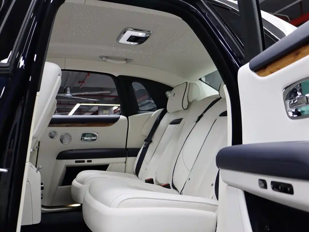 Ghost 2021 6.7T standard wheelbase version купить на сайте DeffCars