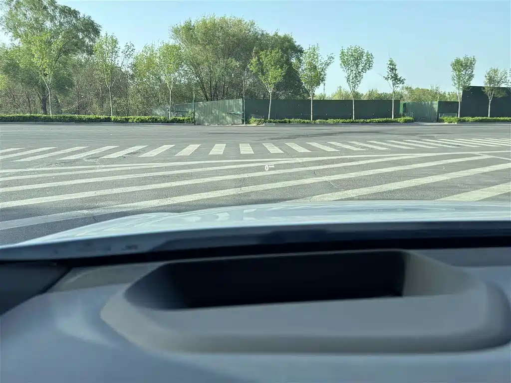 BMW 6 Series GT 2024 630i M Sports Premium Package купить на сайте DeffCars