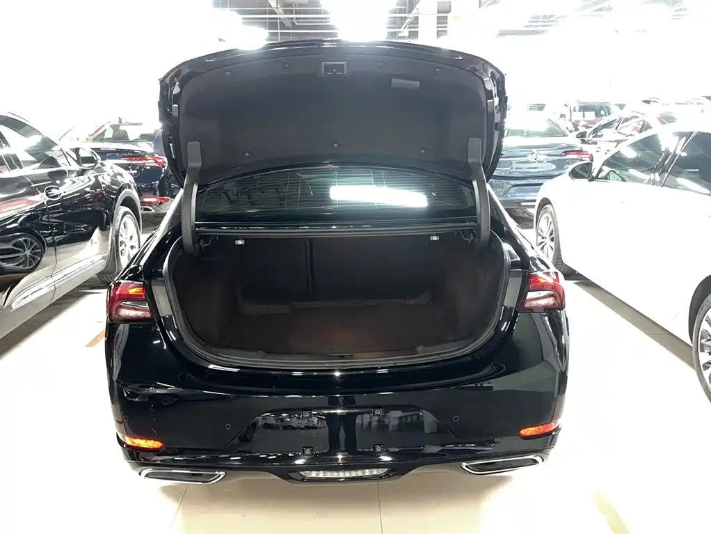 LaCrosse 2022 652T luxury model купить на сайте DeffCars