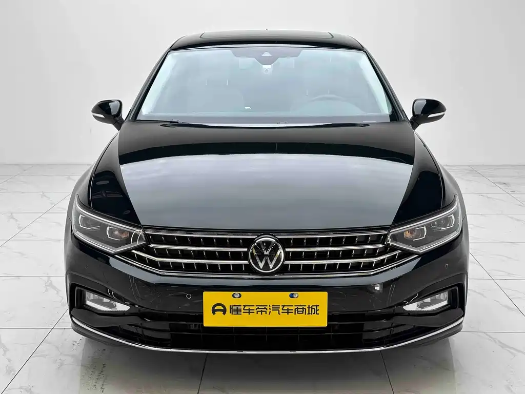 Magotan 2025 model facelift public model 330TSI DSG luxury model купить на сайте DeffCars
