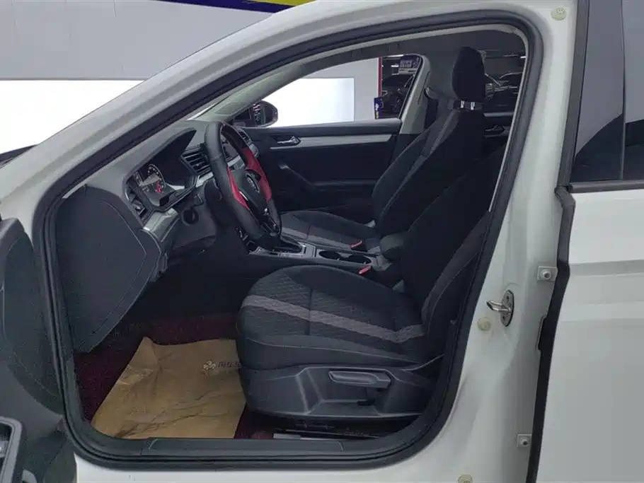 Lingdu 2021 230TSI DSG Fashion Edition купить на сайте DeffCars