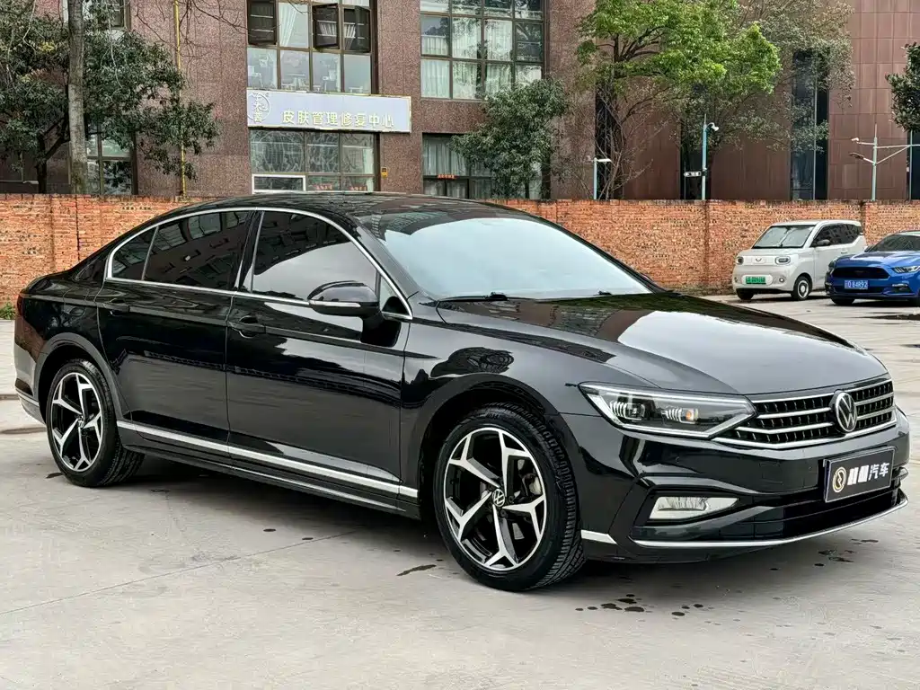Magotan 2023 2 million commemorative edition 330TSI DSG luxury model купить на сайте DeffCars