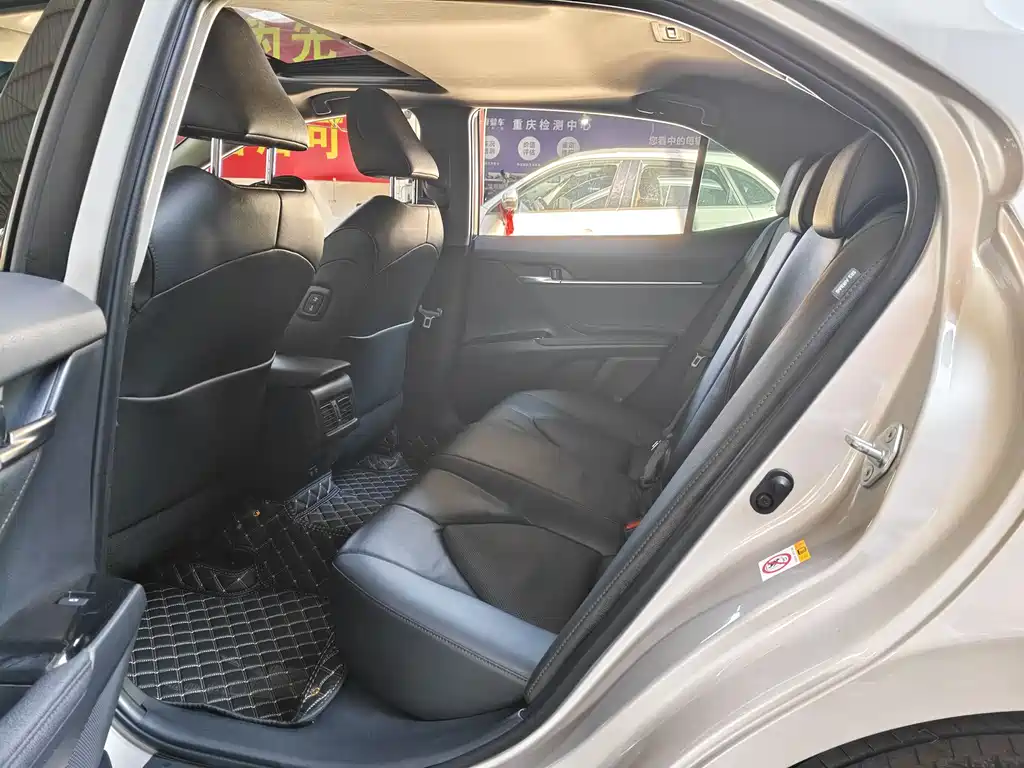 Camry 2018 2.0G Deluxe Edition купить на сайте DeffCars