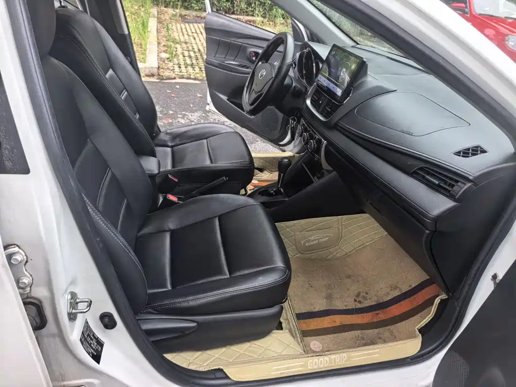 YARiS L 2021 1.5L CVT leading version купить на сайте DeffCars