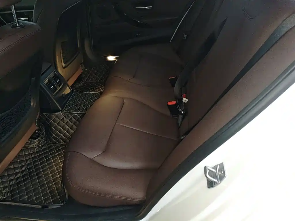 BMW 3 Series 2018 320Li Fashion Model купить на сайте DeffCars