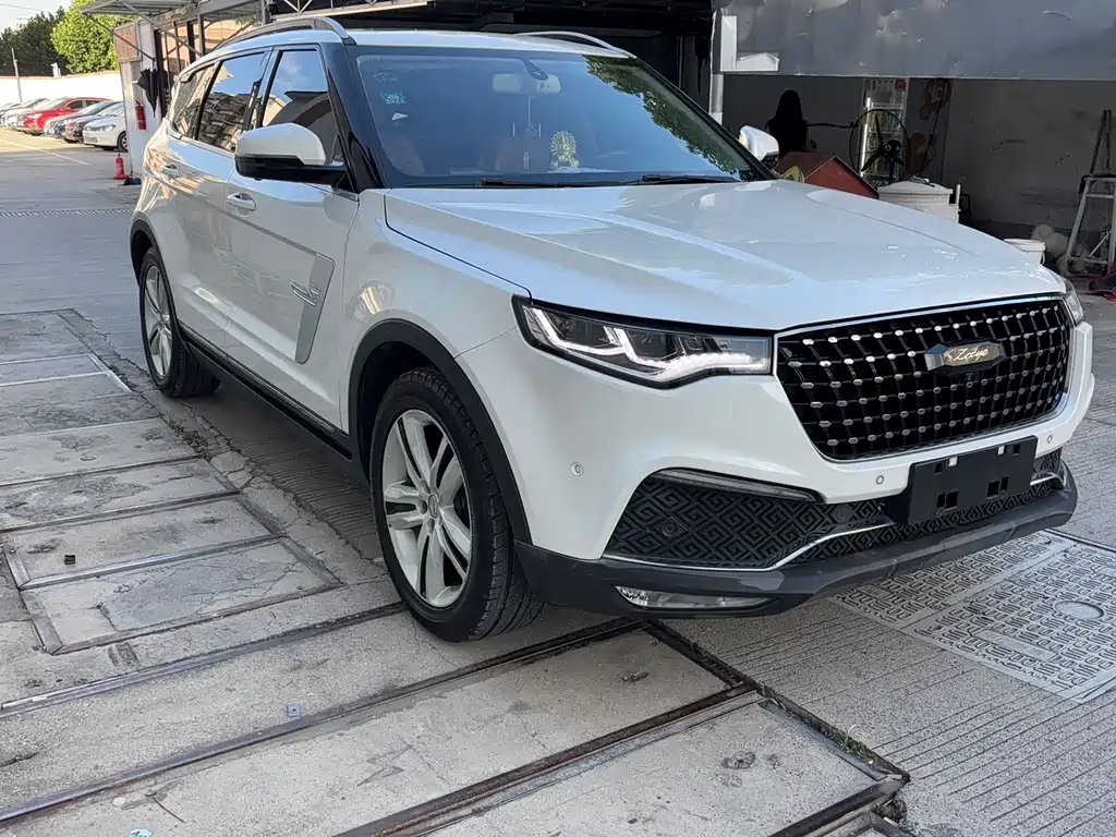 Zotye T700 2017 1.8T dual-clutch exclusive model купить на сайте DeffCars