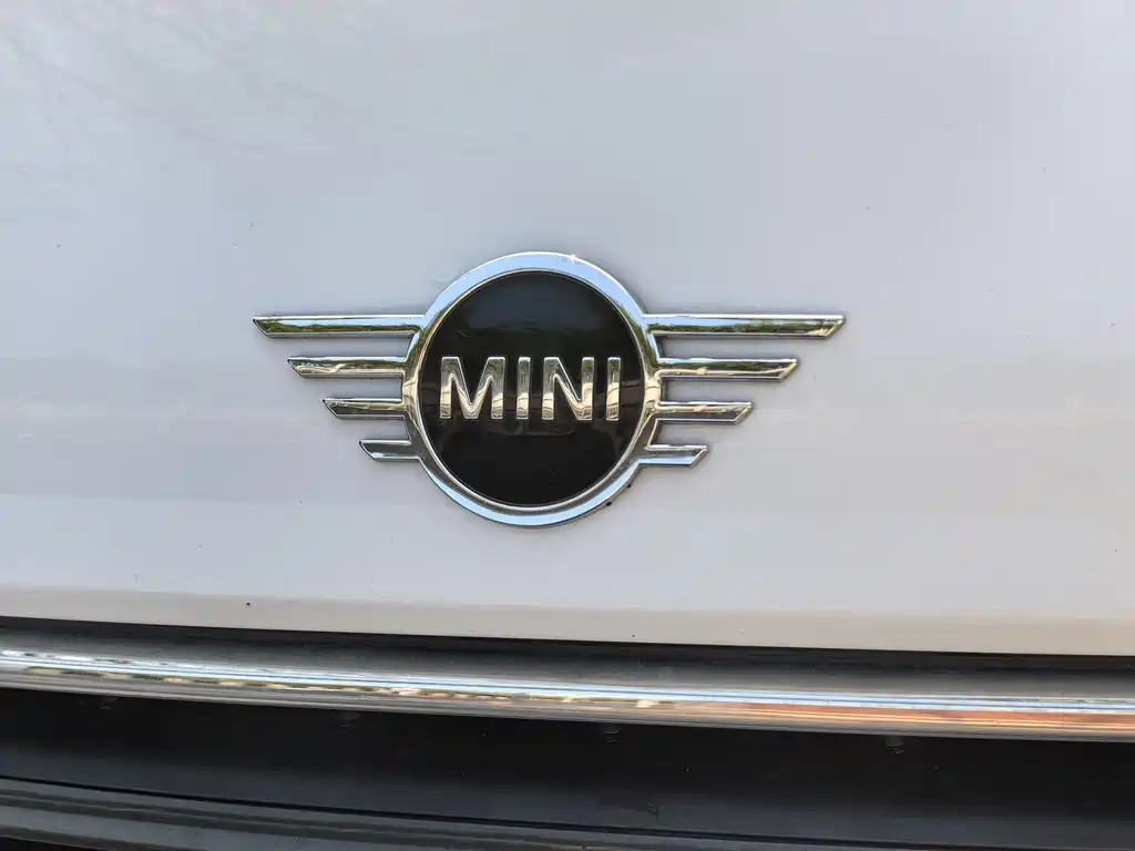 MINI COUNTRYMAN 2017 1.5T COOPER купить на сайте DeffCars