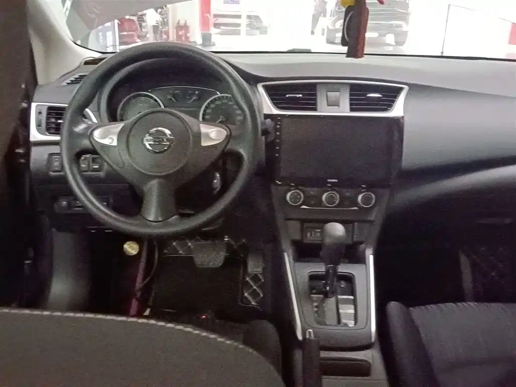 Sylphy 2022 Classic 1.6XE CVT Comfort Edition купить на сайте DeffCars