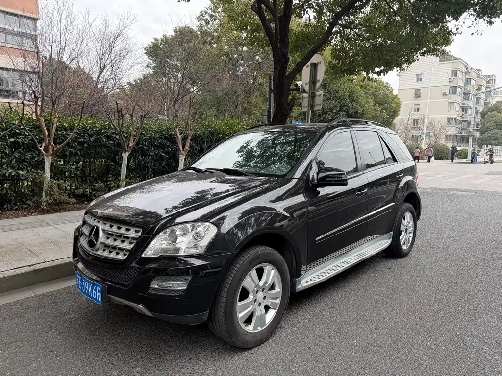 Mercedes-Benz M-Class 2010 ML 300 4MATIC купить на сайте DeffCars