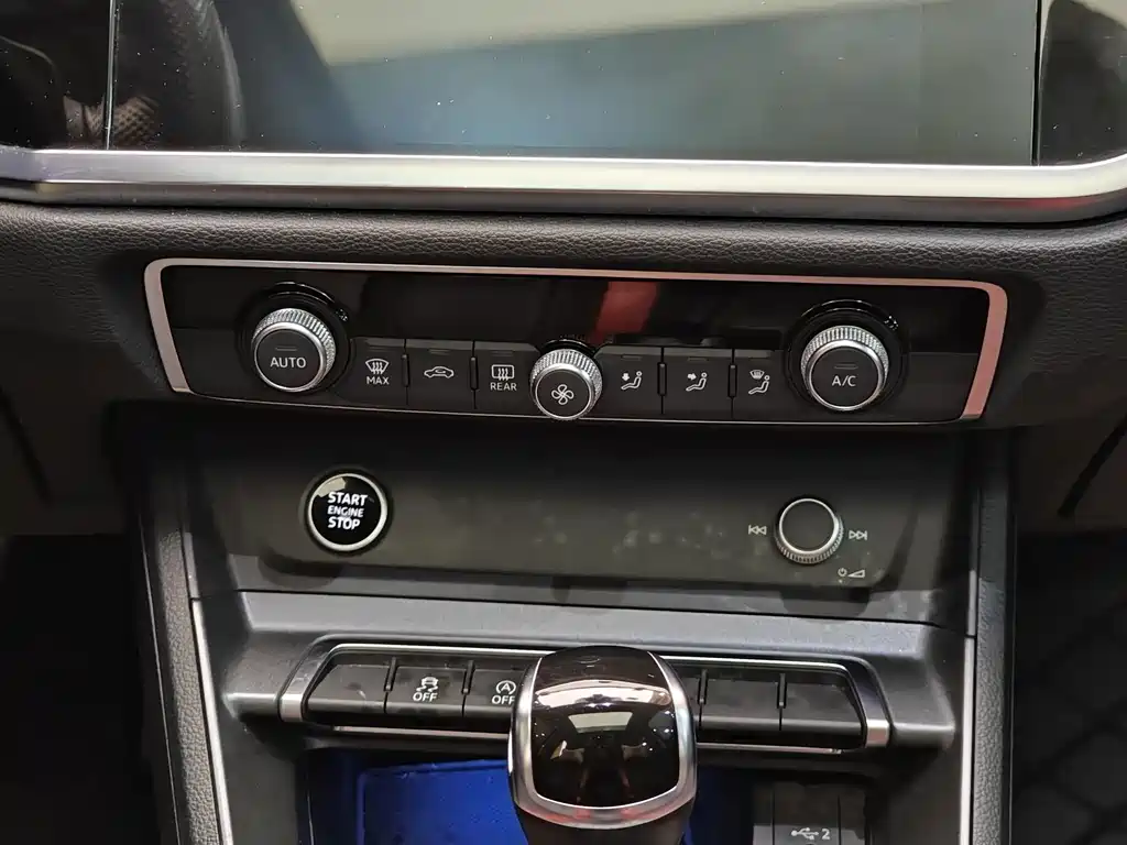 Audi Q3 Sportback 2020 40 TFSI Fashion купить на сайте DeffCars