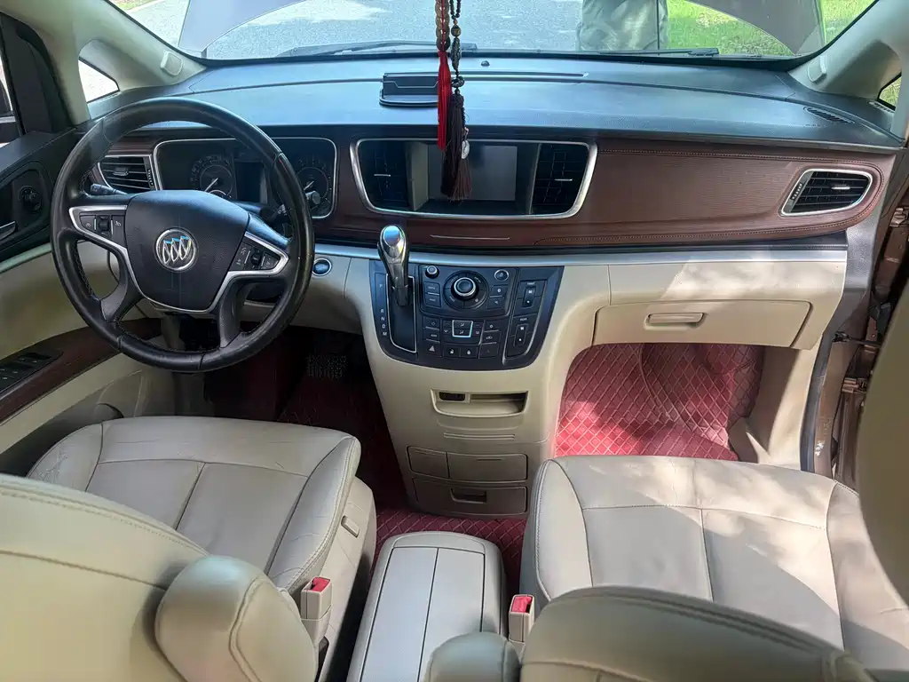Buick GL8 2018 28T Luxury Country VI купить на сайте DeffCars