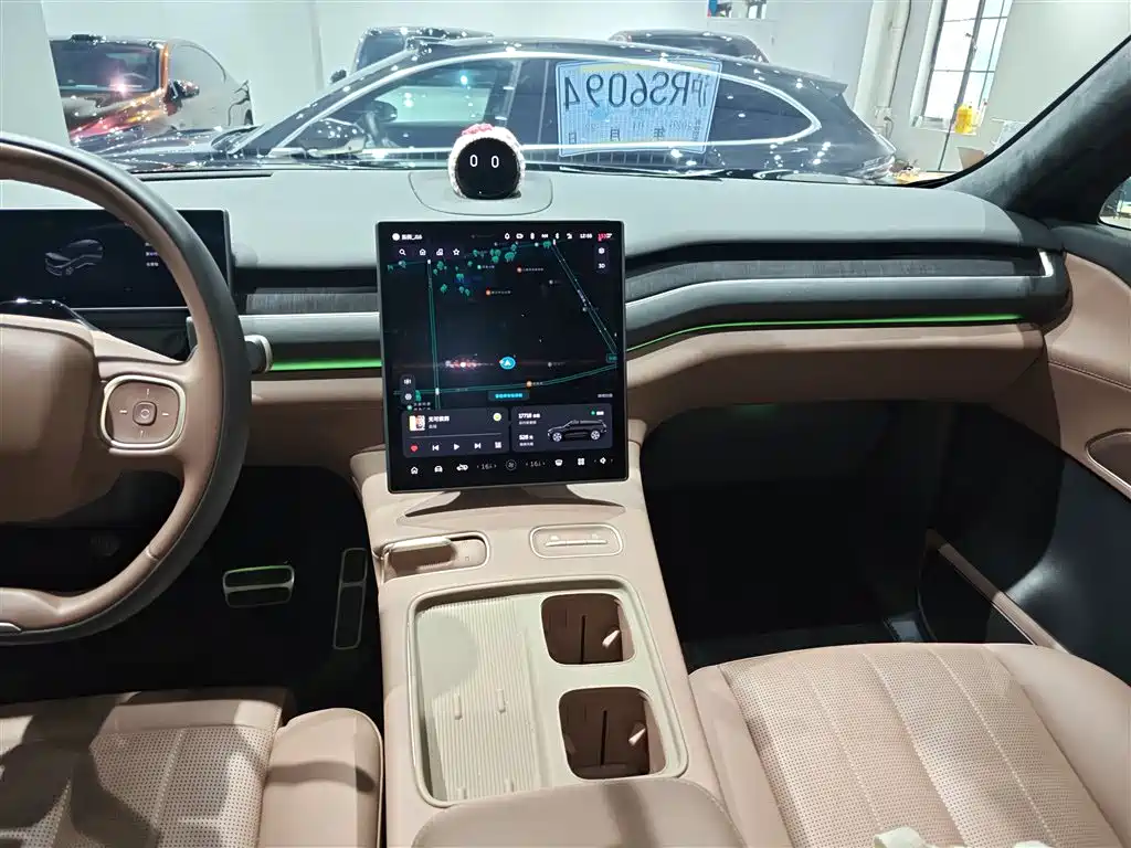 NIO ES8 2024 model 75kWh купить на сайте DeffCars