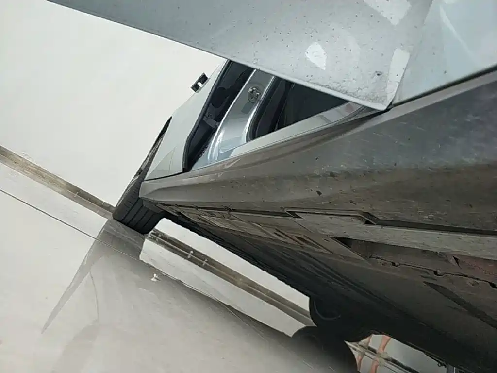 NIO ET5T 2024 model 75kWh Touring купить на сайте DeffCars