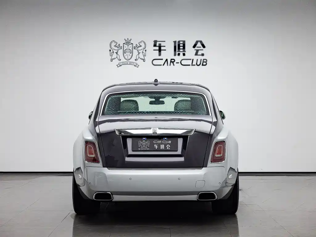 Phantom 2018 6.7T long wheelbase version купить на сайте DeffCars