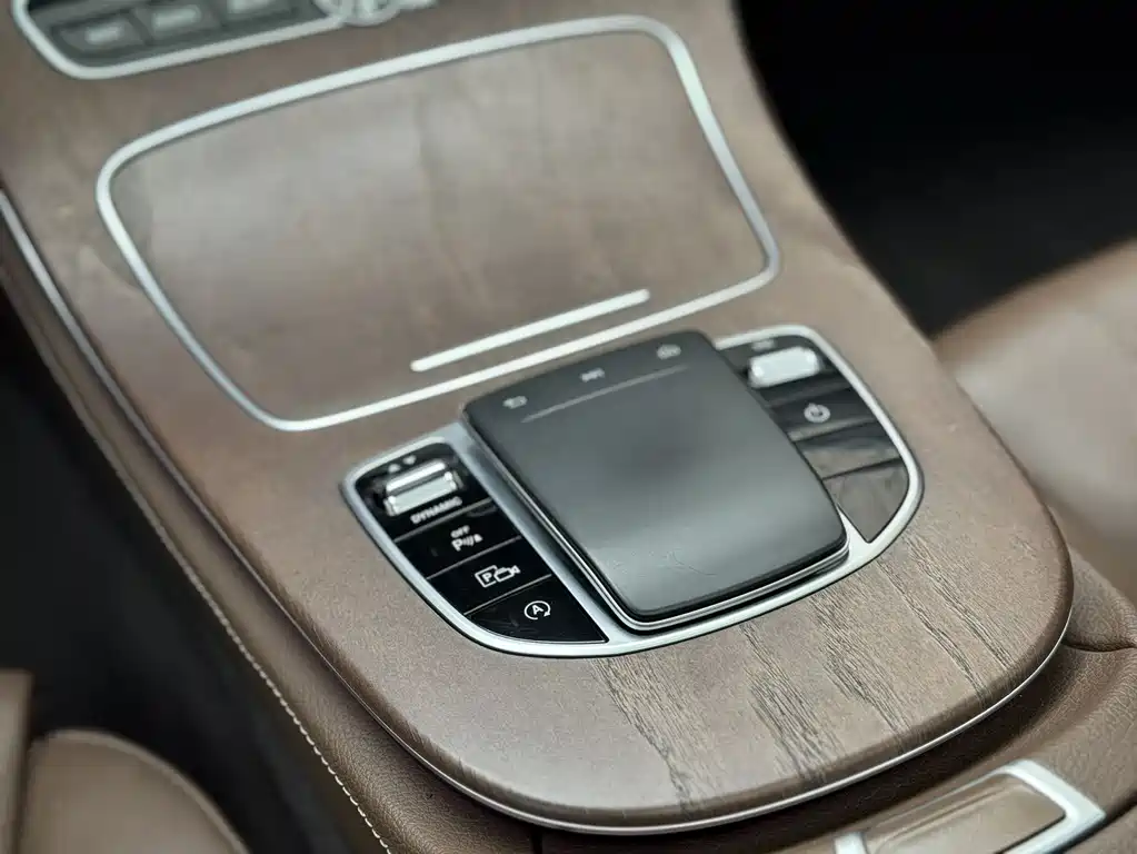 Mercedes-Benz E-Class 2019 E 260 L купить на сайте DeffCars