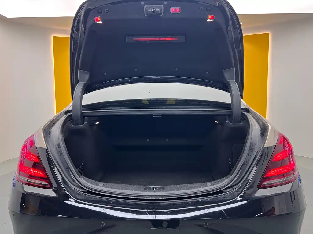 Maybach S-Class 2018 S 450 4MATIC купить на сайте DeffCars