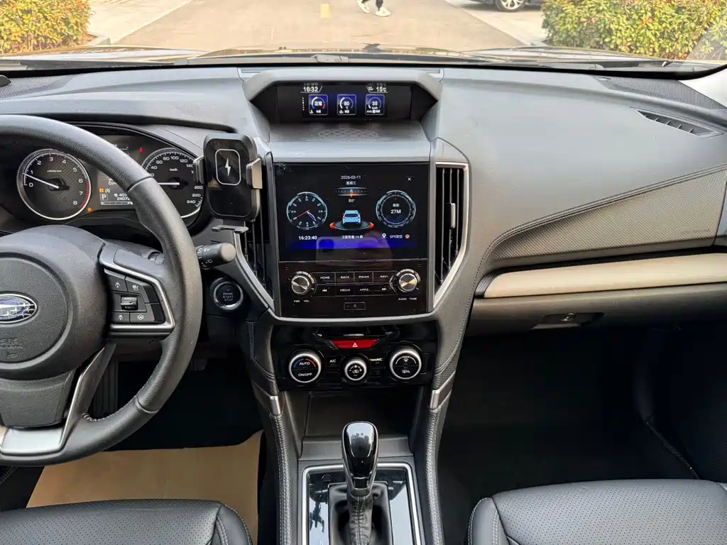 Forester 2022 2.0i AWD Deluxe Edition EyeSight купить на сайте DeffCars
