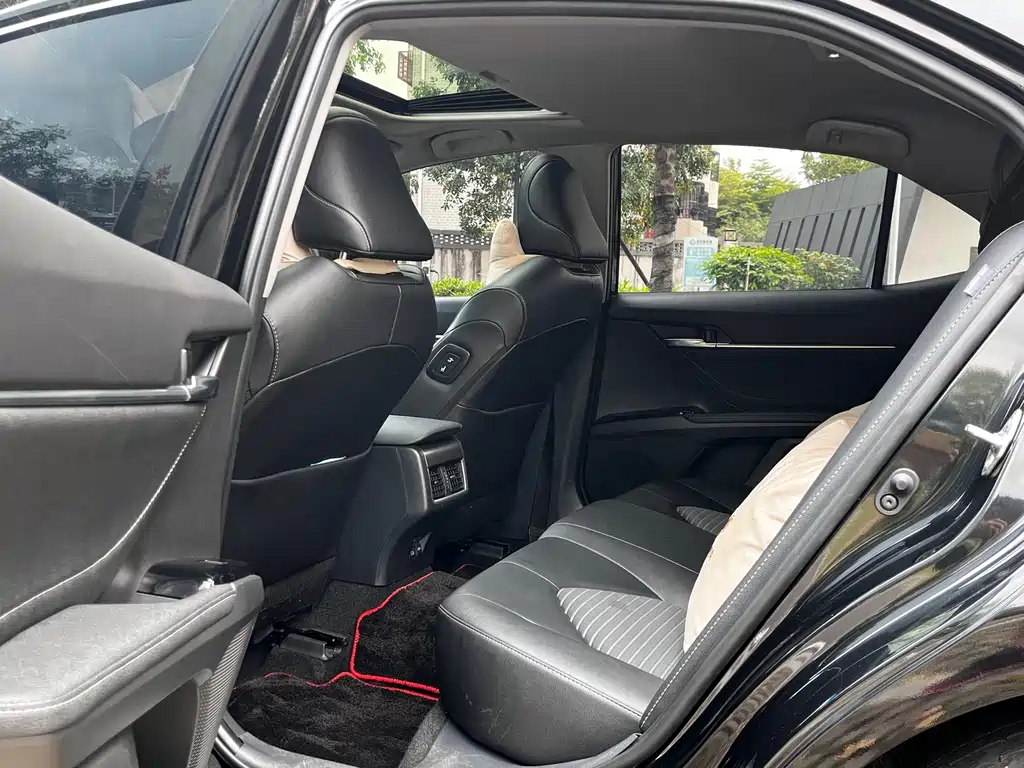 Camry 2023 2.0S Knight Edition купить на сайте DeffCars