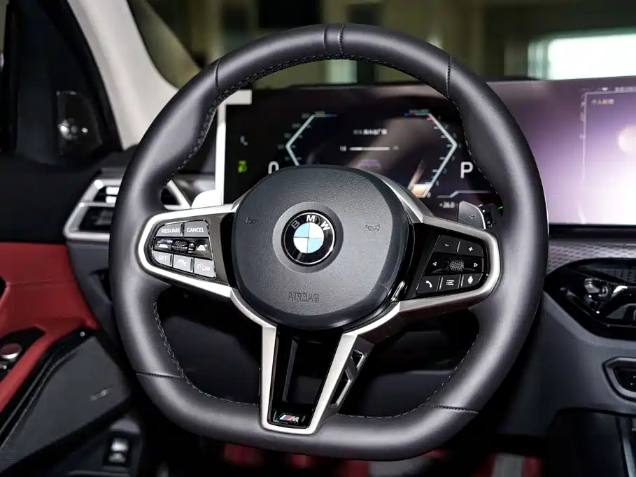 BMW 3 Series 2026 330Li M Sport Obsidian Set купить на сайте DeffCars