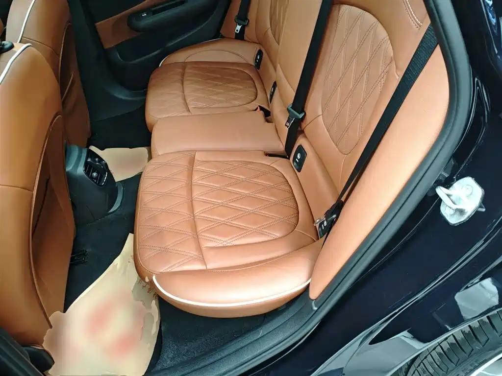 MINI CLUBMAN 2022 1.5T COOPER Connoisseur купить на сайте DeffCars