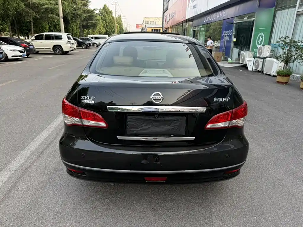 Sylphy 2018 Classic 1.6XE+ Manual Leading Edition купить на сайте DeffCars
