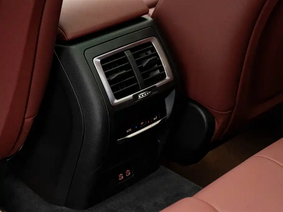 BMW X3 2022 Model 2 xDrive30i Leading M Night Package купить на сайте DeffCars