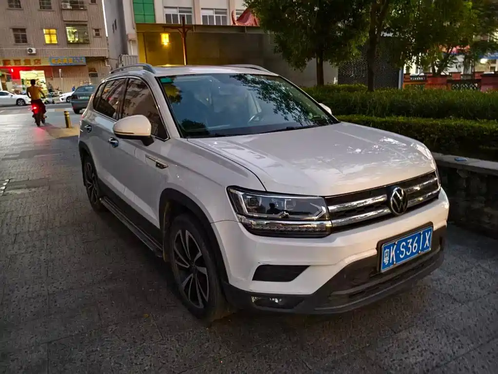 Tuyue 2021 280TSI two-wheel drive luxury version PLUS купить на сайте DeffCars