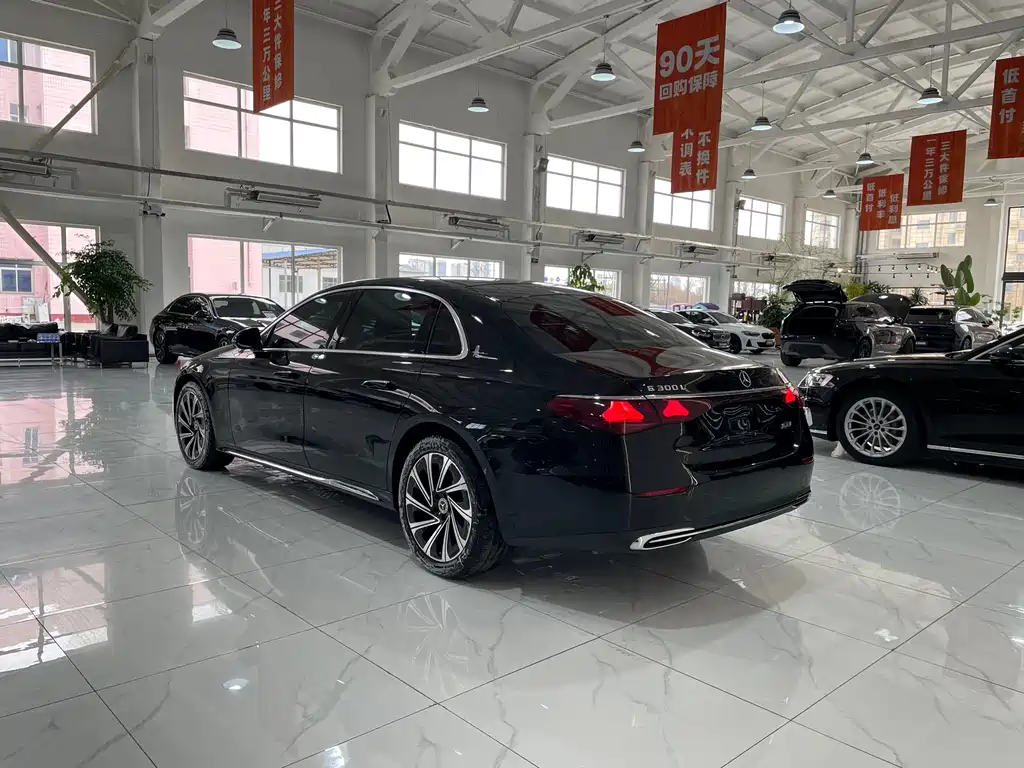 Mercedes-Benz E-Class 2024 E 300 L Luxury Model купить на сайте DeffCars