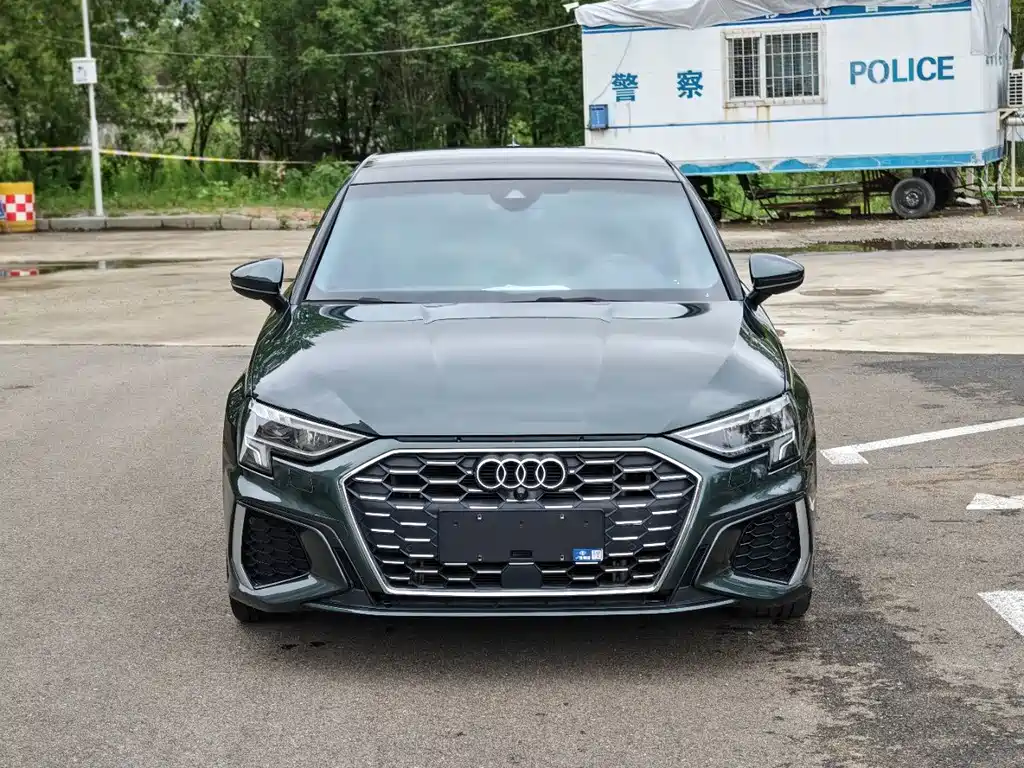 Audi A3 2023 Sportback 35 TFSI stylish and sporty купить на сайте DeffCars