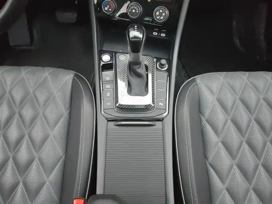 Sagitar 2023 300TSI DSG Super Edition купить на сайте DeffCars