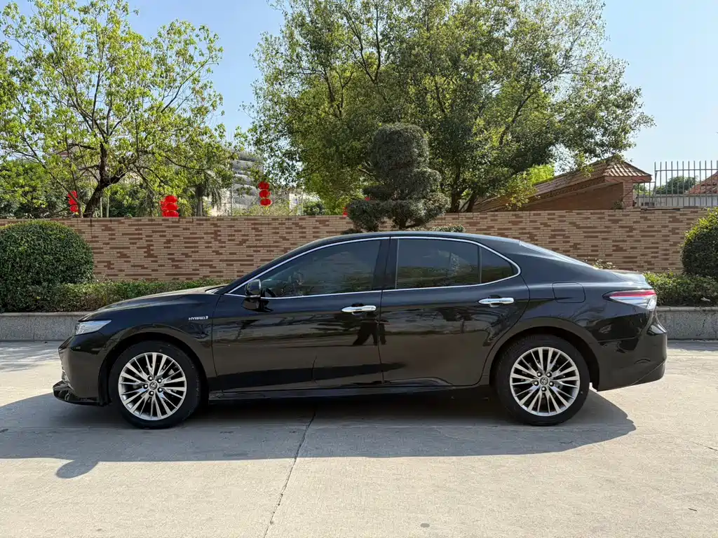 Camry 2019 Shuangqing 2.5HG Deluxe Edition National V купить на сайте DeffCars