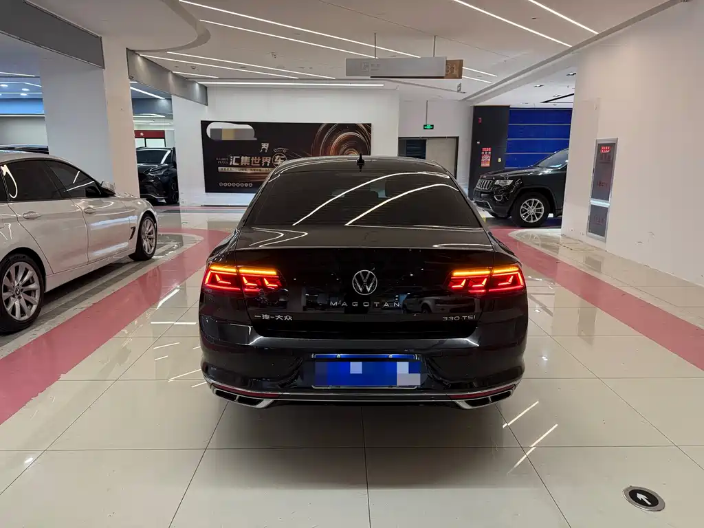 Magotan 2024 model 2 million public model 330TSI DSG luxury model купить на сайте DeffCars