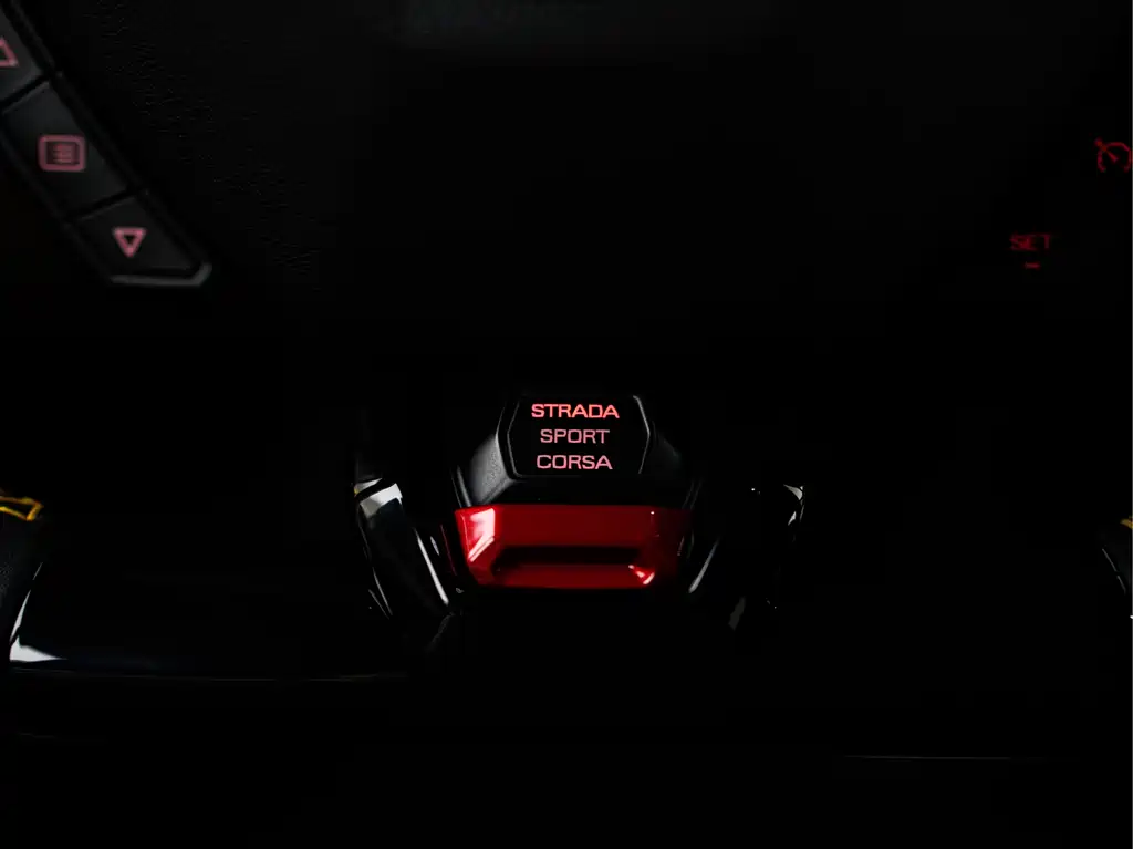 Huracán 2023 Huracán Tecnica купить на сайте DeffCars