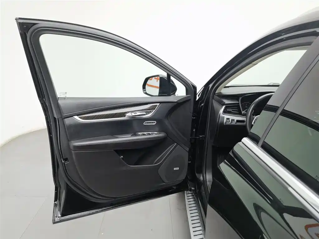 Cadillac XT5 2018 28T four-wheel drive luxury model купить на сайте DeffCars