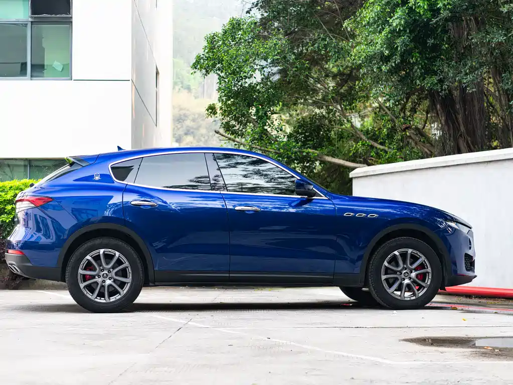 Levante 2021 3.0T Standard Edition купить на сайте DeffCars