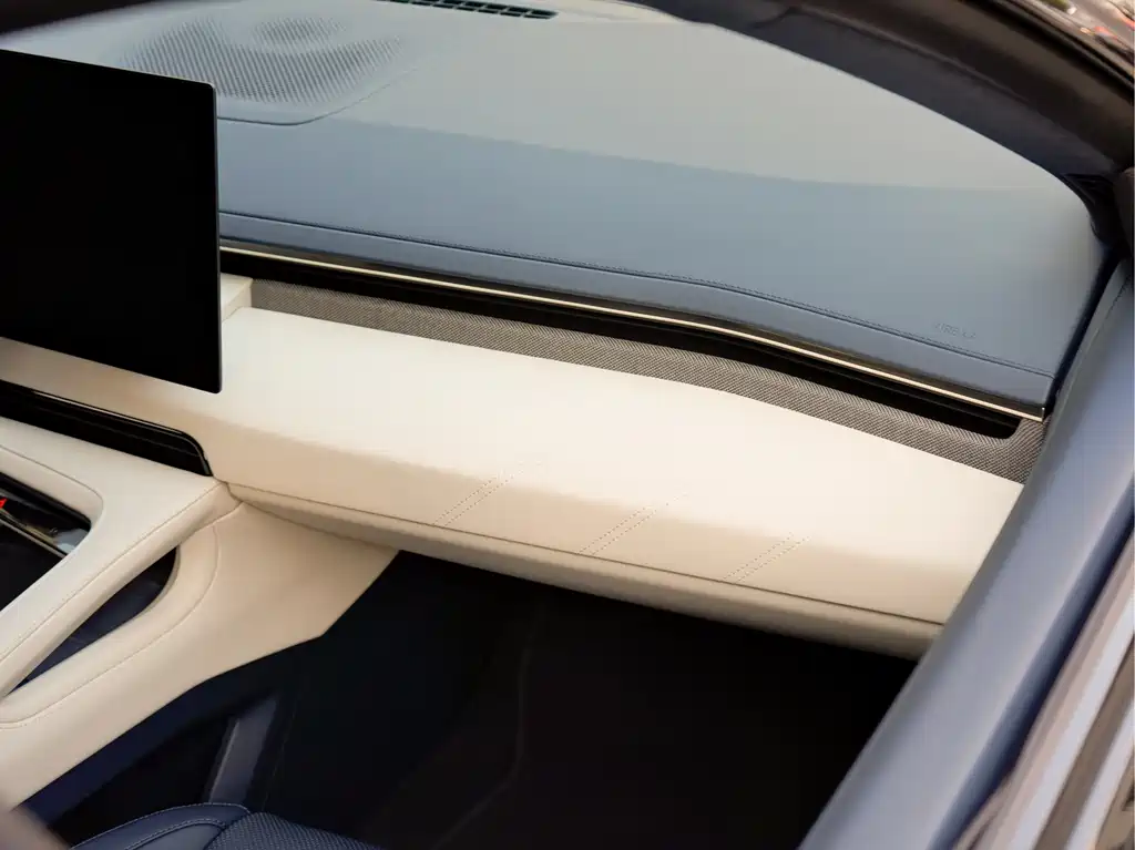 Jikrypton 001 2025 YOU version 100kWh four-wheel drive купить на сайте DeffCars