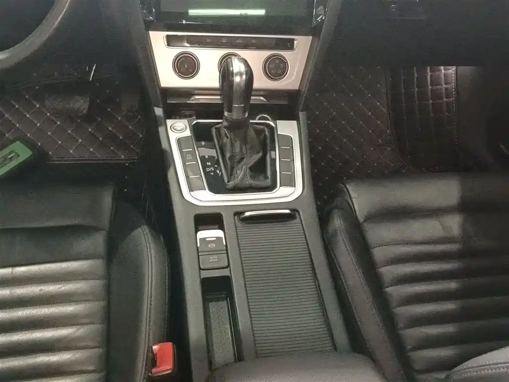 Magotan 2019 280TSI DSG Comfort Type National VI купить на сайте DeffCars