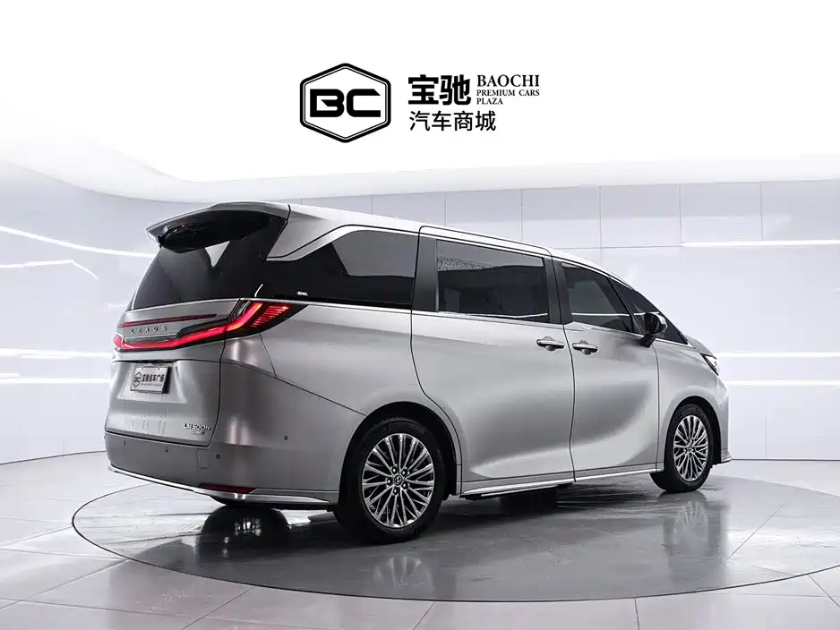 Lexus LM 2023 500h six-seater premium version купить на сайте DeffCars