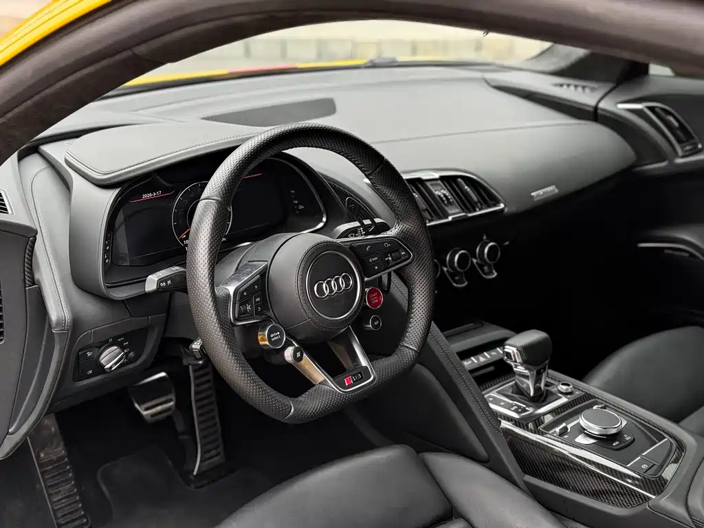 Audi R8 2022 V10 Coupe performance купить на сайте DeffCars