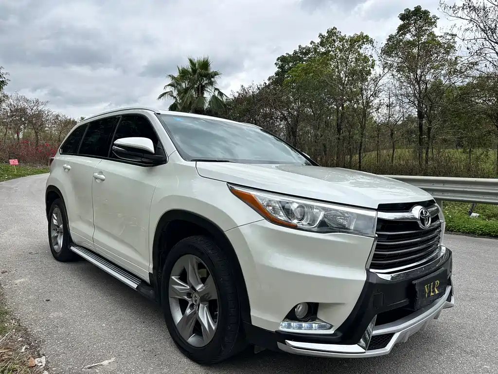 Highlander 2017 2.0T four-wheel drive luxury version 7 seats купить на сайте DeffCars