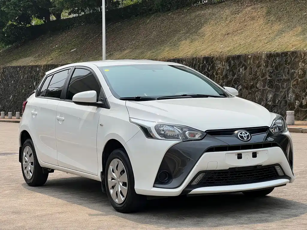 YARiS L Zhixuan 2022 model Zhixuan X 1.5L CVT leading PLUS version купить на сайте DeffCars