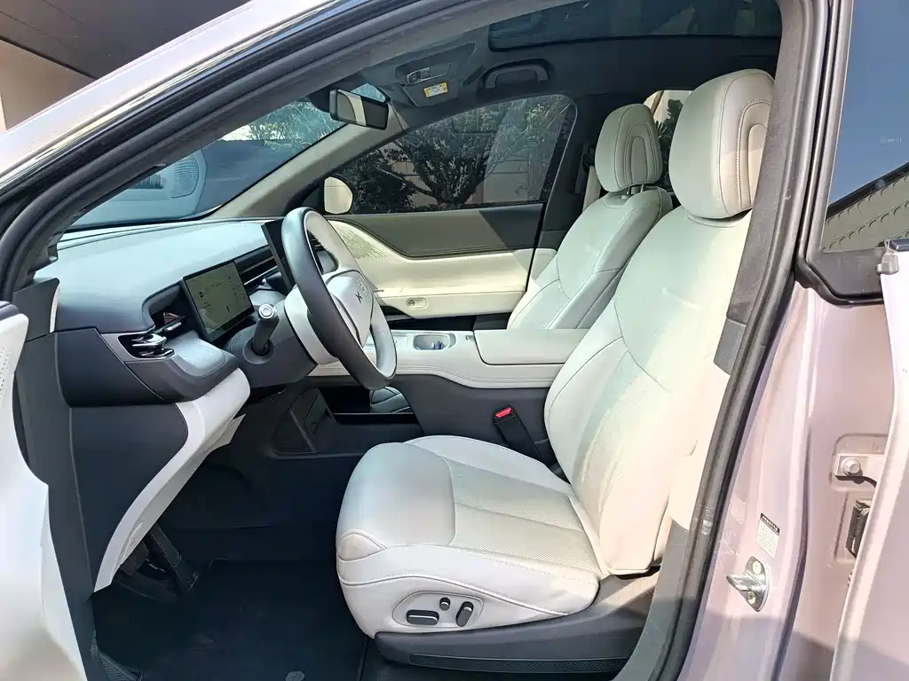 Xpeng G6 2025 model 625 long battery life Max flagship version купить на сайте DeffCars